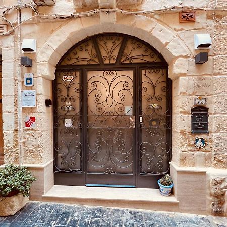 شقة 10 La Ruelle فاليتا المظهر الخارجي الصورة