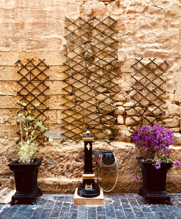 شقة 10 La Ruelle فاليتا المظهر الخارجي الصورة