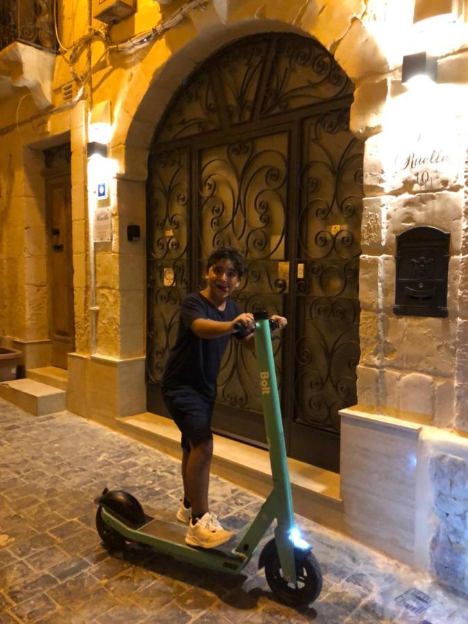 شقة 10 La Ruelle فاليتا المظهر الخارجي الصورة